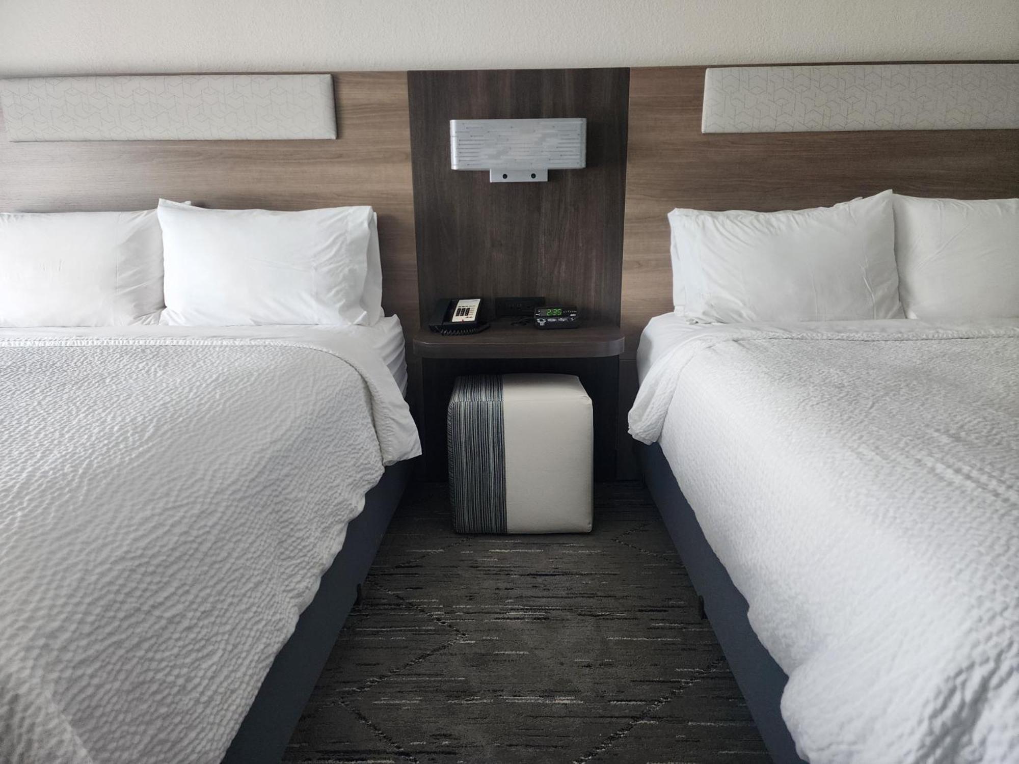 Standard Double Room Two Double Beds