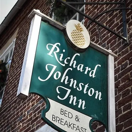 The Richard Johnston Inn & 1890 Caroline House-3